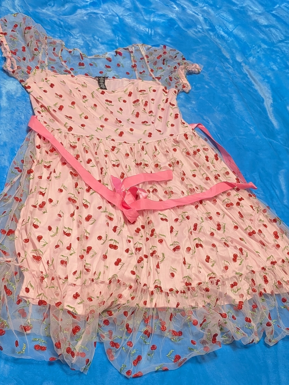 🍒🩷 Hot Topic Pink Cherry Glitter Dress 🩷🍒